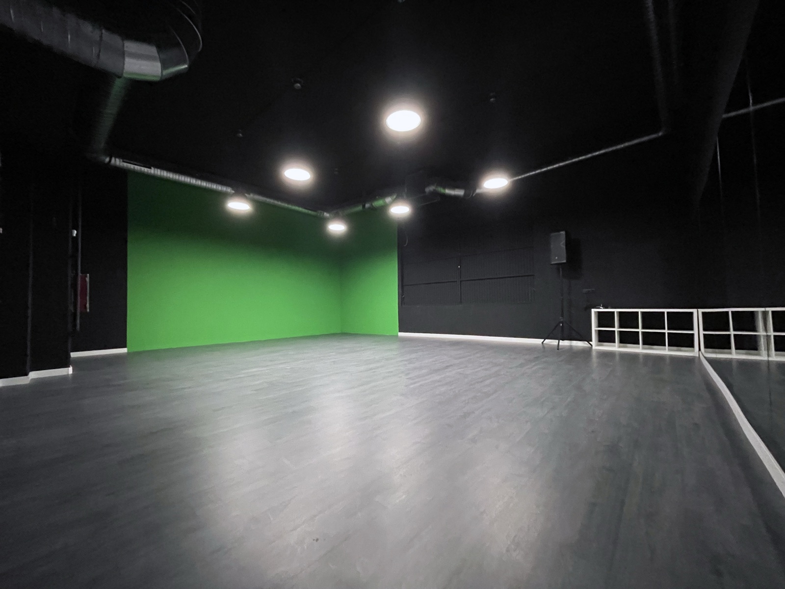 Studio 05
